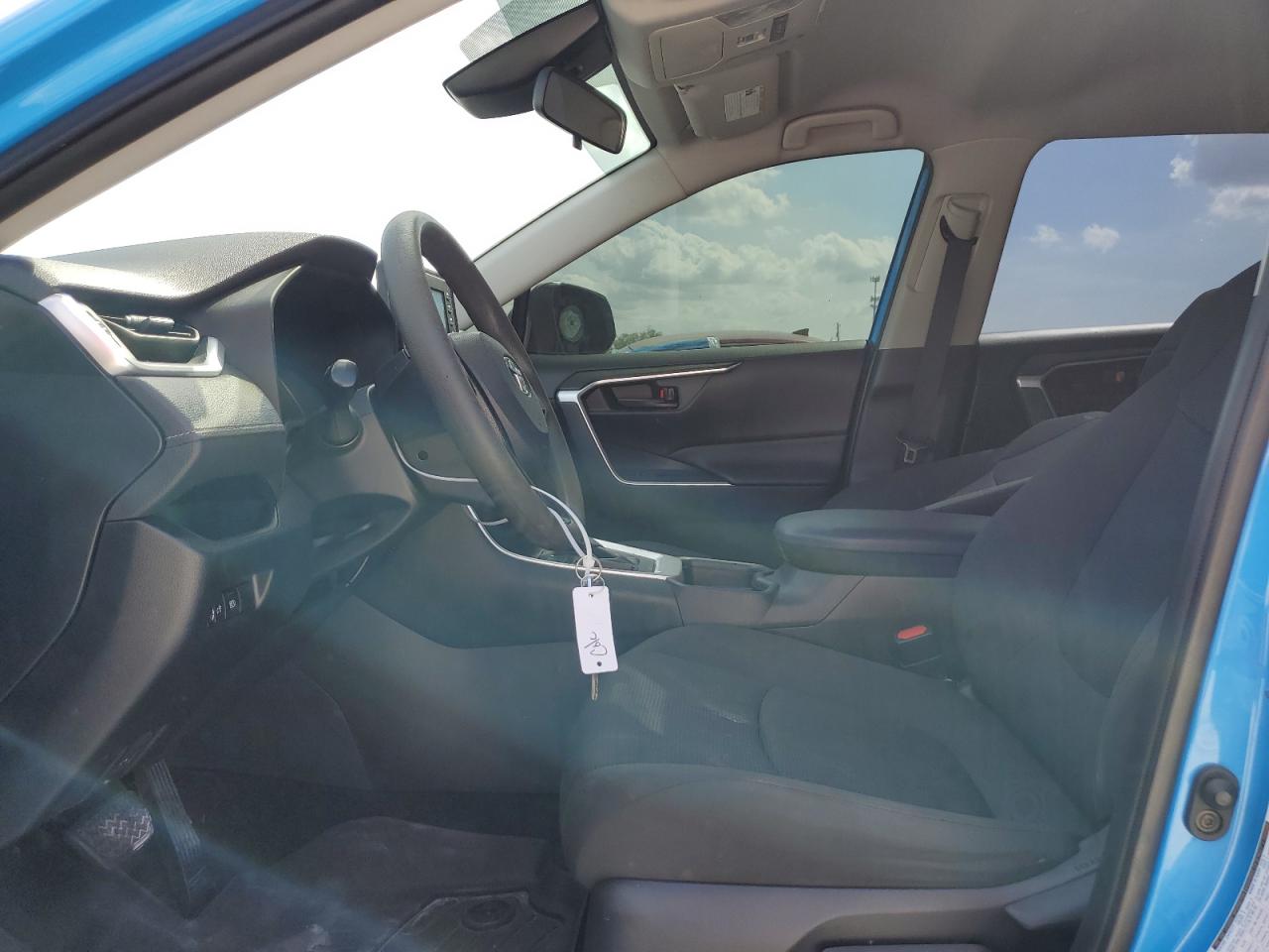 2020 Toyota RAV 4 VIN JTMH1RFV3LD055997 Copart auction photo, side / rear end damage thumbnail 7