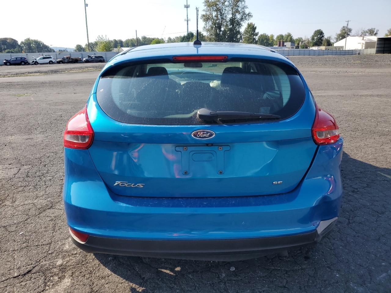 2017 Ford Focus VIN 1FADP3K24HL214891 Copart auction photo, vandalism / front end damage thumbnail 6