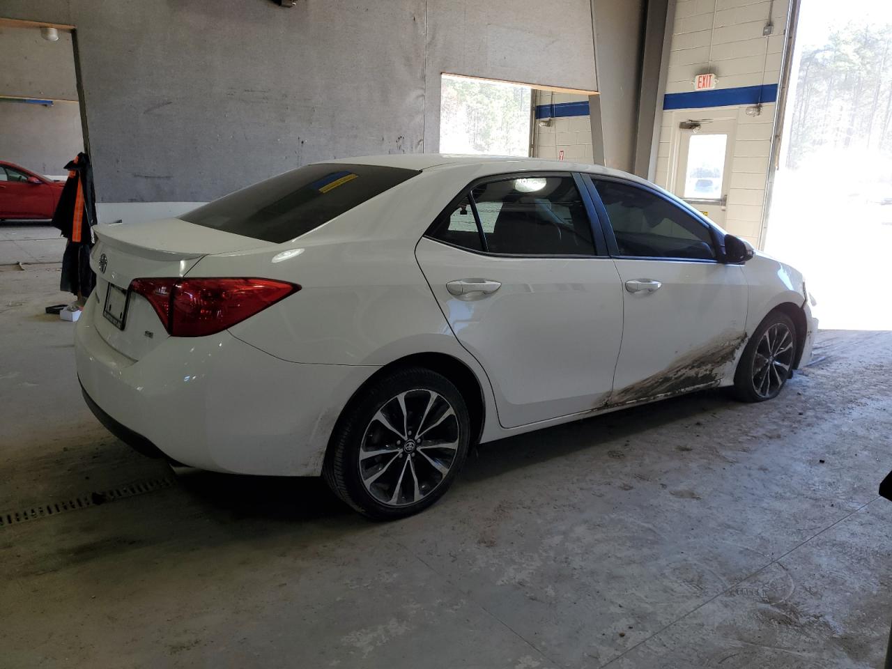 2017 Toyota Corolla VIN 2T1BURHE1HC885442 Copart auction photo, front end / undercarriage damage thumbnail 3