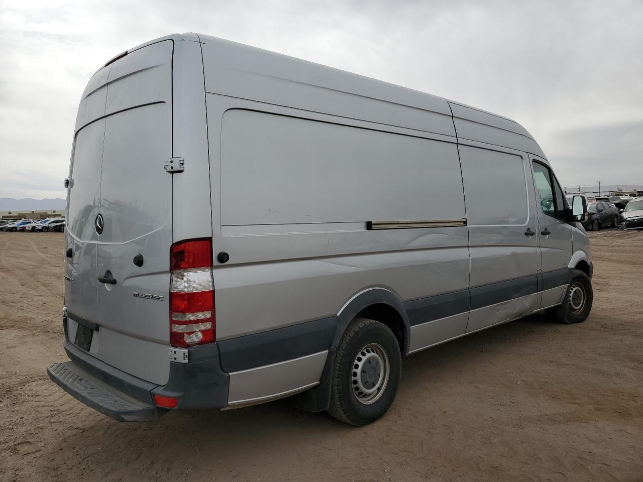 2016 Mercedes-Benz Sprinter VIN WD3PE8DD8GP274232 Copart auction photo, mechanical / side damage thumbnail 3
