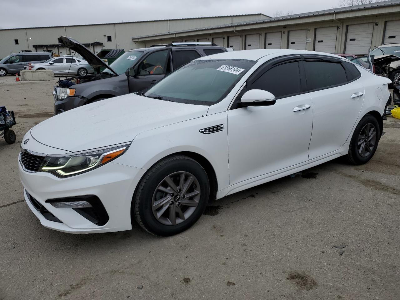 2020 KIA Optima VIN 5XXGT4L37LG415595 - Copart auction photo