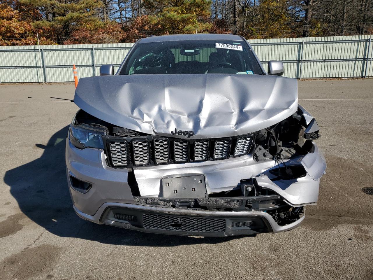 2017 Jeep Grand Cherokee VIN 1C4RJFAG2HC919012 Copart auction photo, front end / side damage thumbnail 5