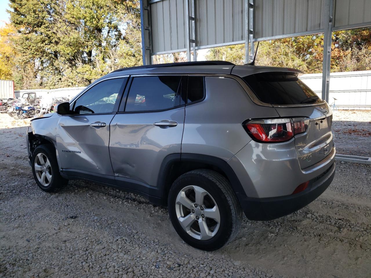 2018 Jeep Compass VIN 3C4NJDBB7JT142939 Copart auction photo, front end / side damage thumbnail 2