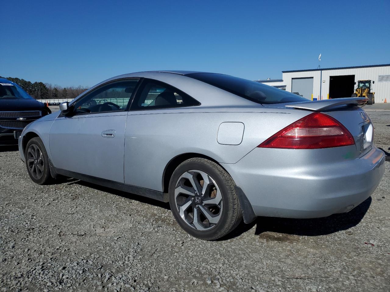 2005 Honda Accord VIN 1HGCM72395A006156 Copart auction photo, side damage thumbnail 2