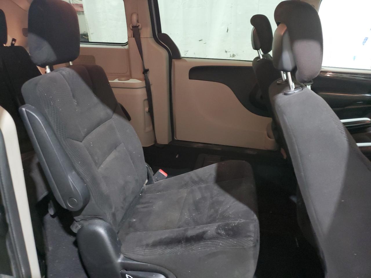2014 Dodge Caravan VIN 2C4RDGBG7ER450031 Copart auction photo, front end / side damage thumbnail 11