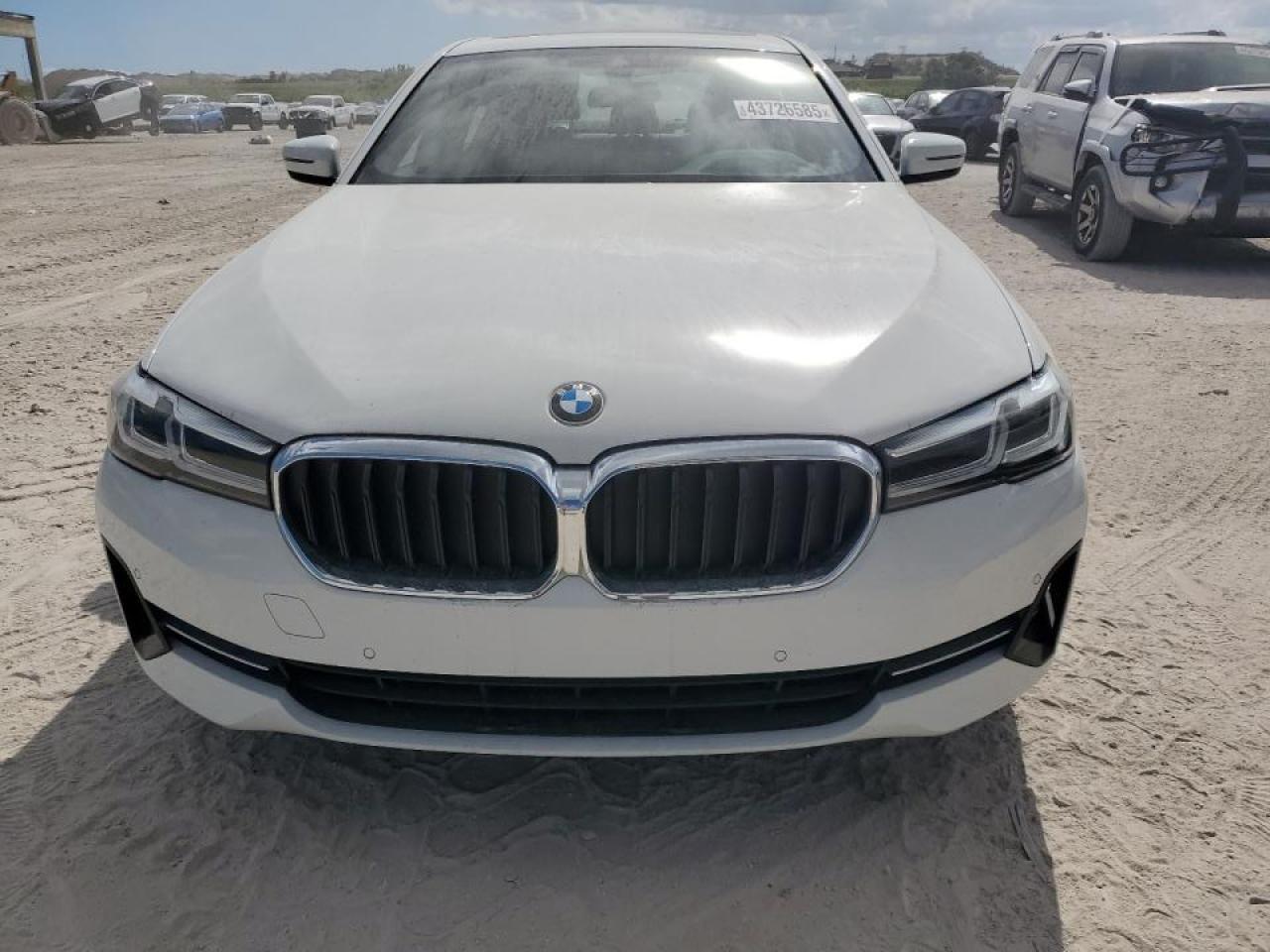 2022 BMW 5er VIN WBA53BH02NWX83515 Copart auction photo, rear end / frame damage damage thumbnail 5