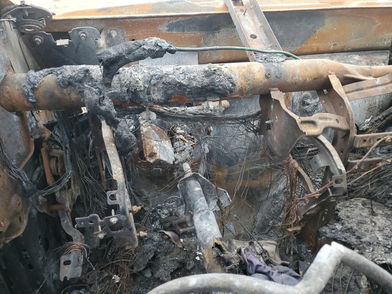 2017 RAM 5500 VIN 3C7WRNBL5HG520242 Copart auction photo, burn damage thumbnail 9