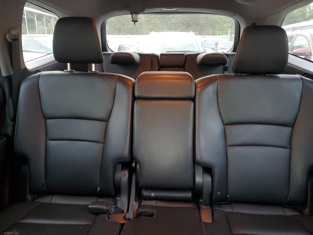 2019 Honda Pilot VIN 5FNYF5H57KB037825 Copart auction photo, all over damage thumbnail 10
