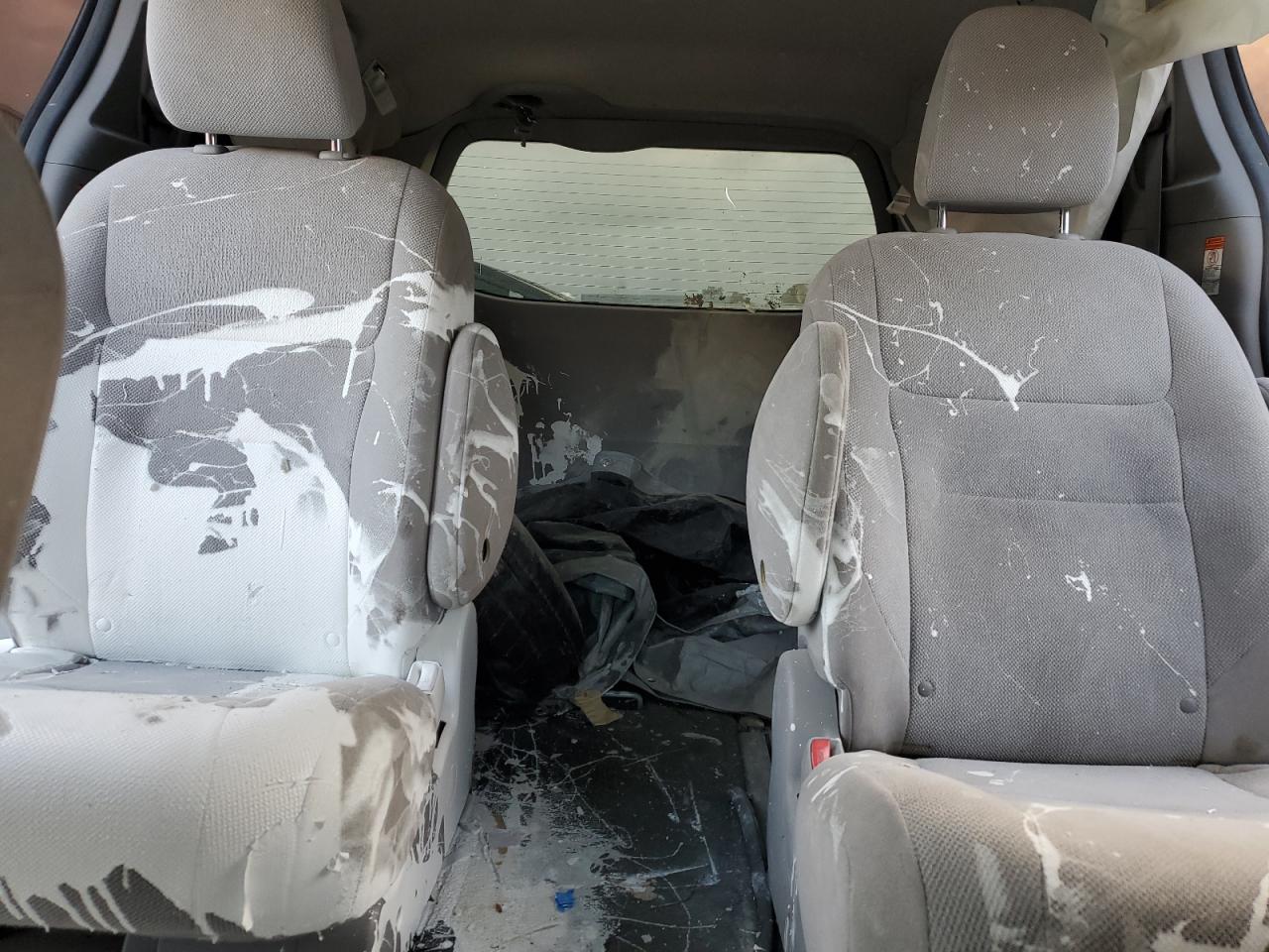 2015 Toyota Sienna VIN 5TDZK3DC8FS556439 Copart auction photo, front end damage thumbnail 10