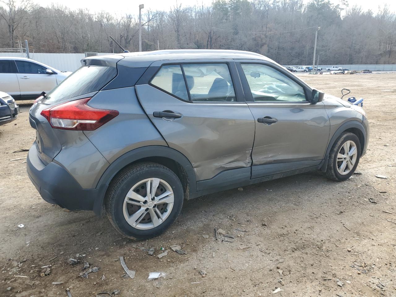 2019 Nissan Kicks VIN 3N1CP5CU7KL523125 Copart auction photo, side damage thumbnail 3