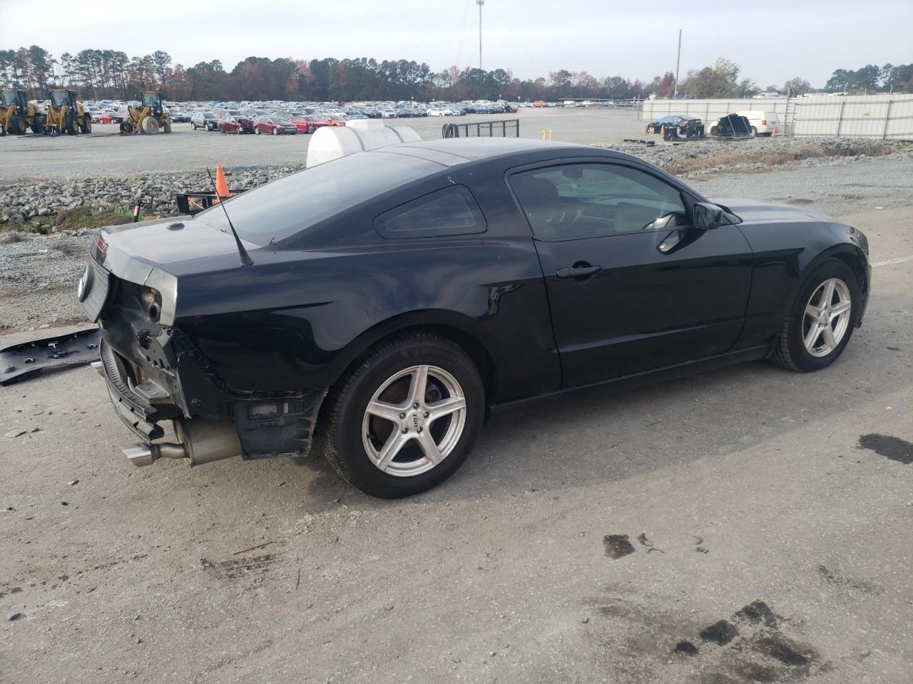 2013 Ford Mustang VIN 1ZVBP8AMXD5255927 Copart auction photo, rear end damage thumbnail 3