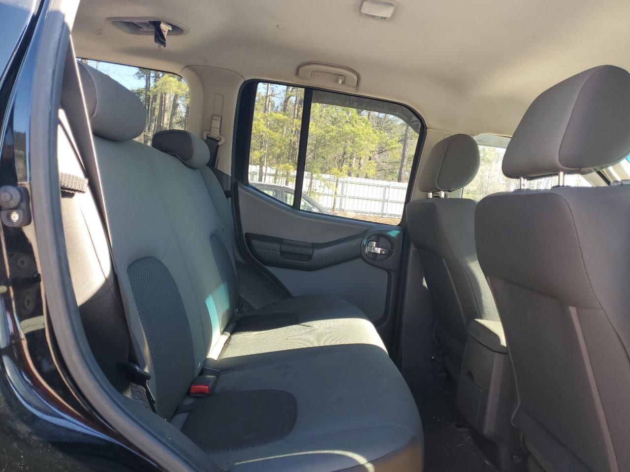 2009 Nissan XTerra VIN 5N1AN08W69C512013 Copart auction photo, front end / minor dent/scratches damage thumbnail 11