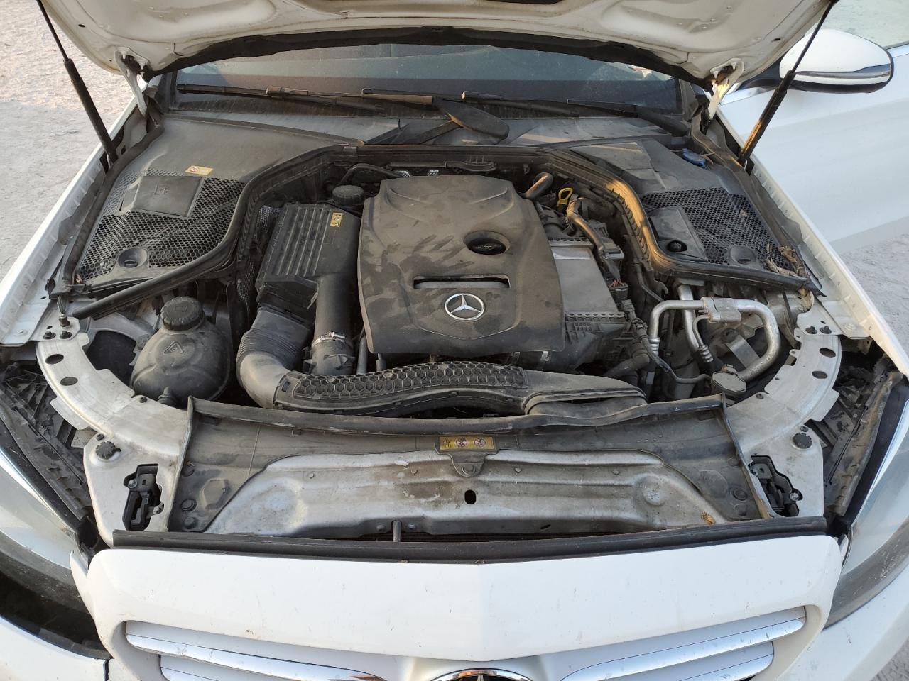2016 Mercedes-Benz C-klasse VIN 55SWF4JB1GU145297 Copart auction photo, front end damage thumbnail 11