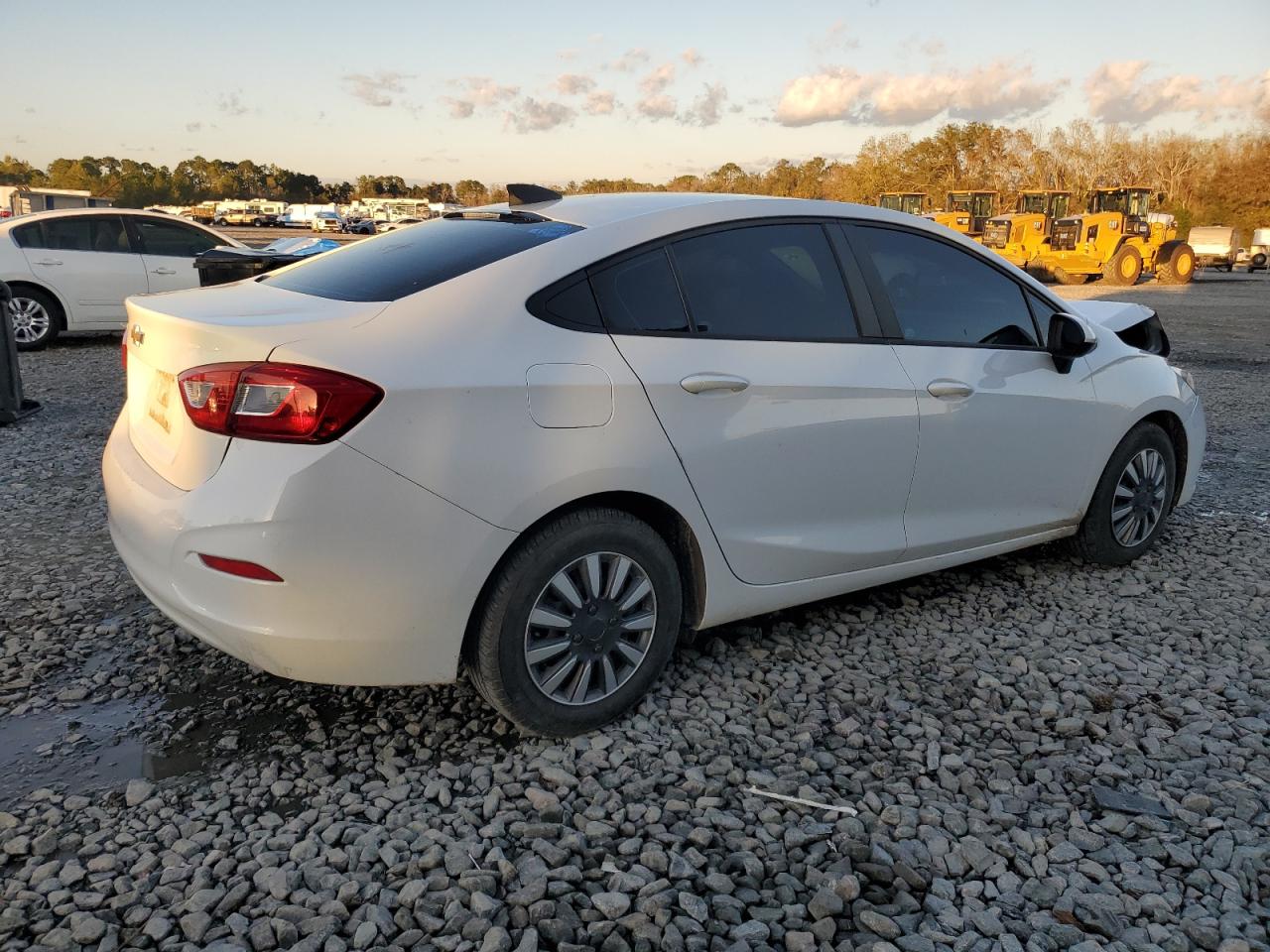 2018 Chevrolet Cruze VIN 1G1BC5SM1J7105743 Copart auction photo, front end damage thumbnail 3