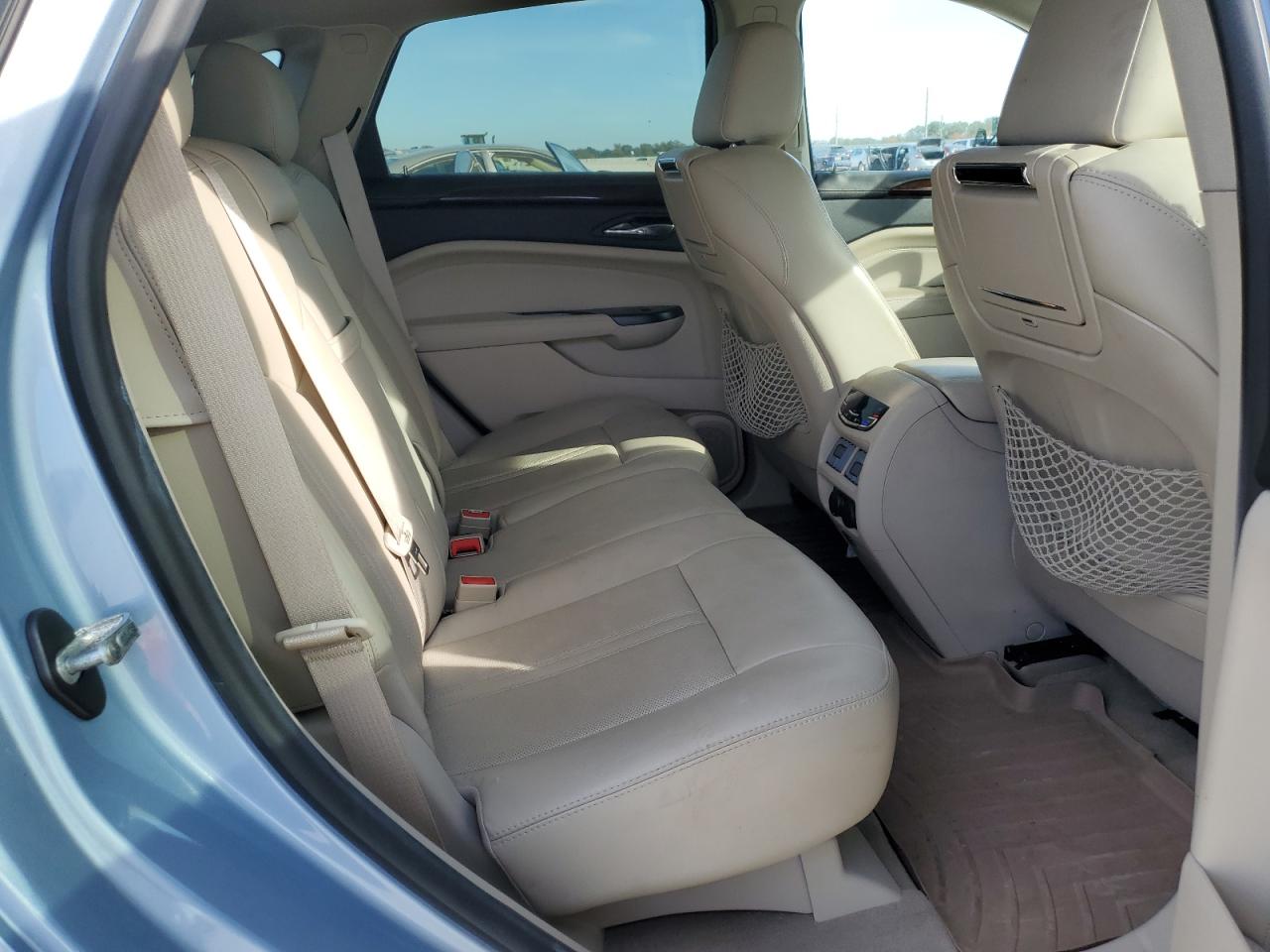 2013 Cadillac SRX VIN 3GYFNEE30DS650922 Copart auction photo, front end / minor dent/scratches damage thumbnail 11