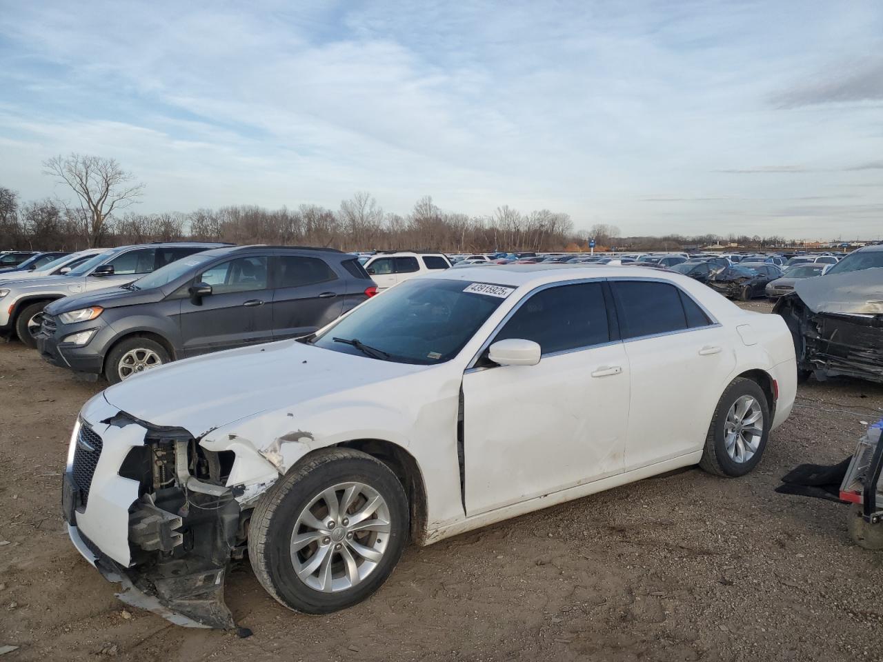2016 Chrysler 300 VIN 2C3CCAAG0GH243694