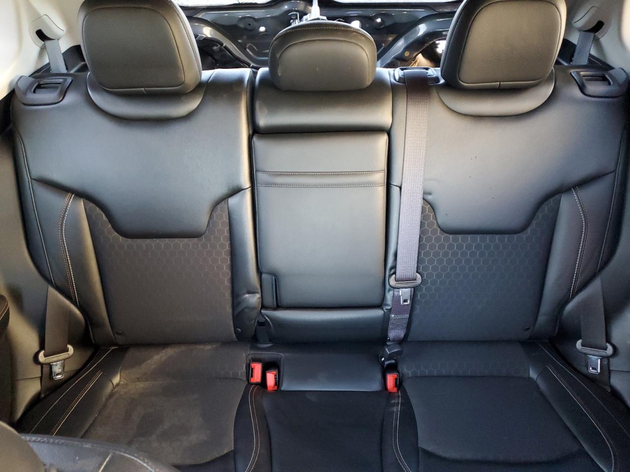 2018 Jeep Compass VIN 3C4NJDBB8JT501389 Copart auction photo, rear end damage thumbnail 10