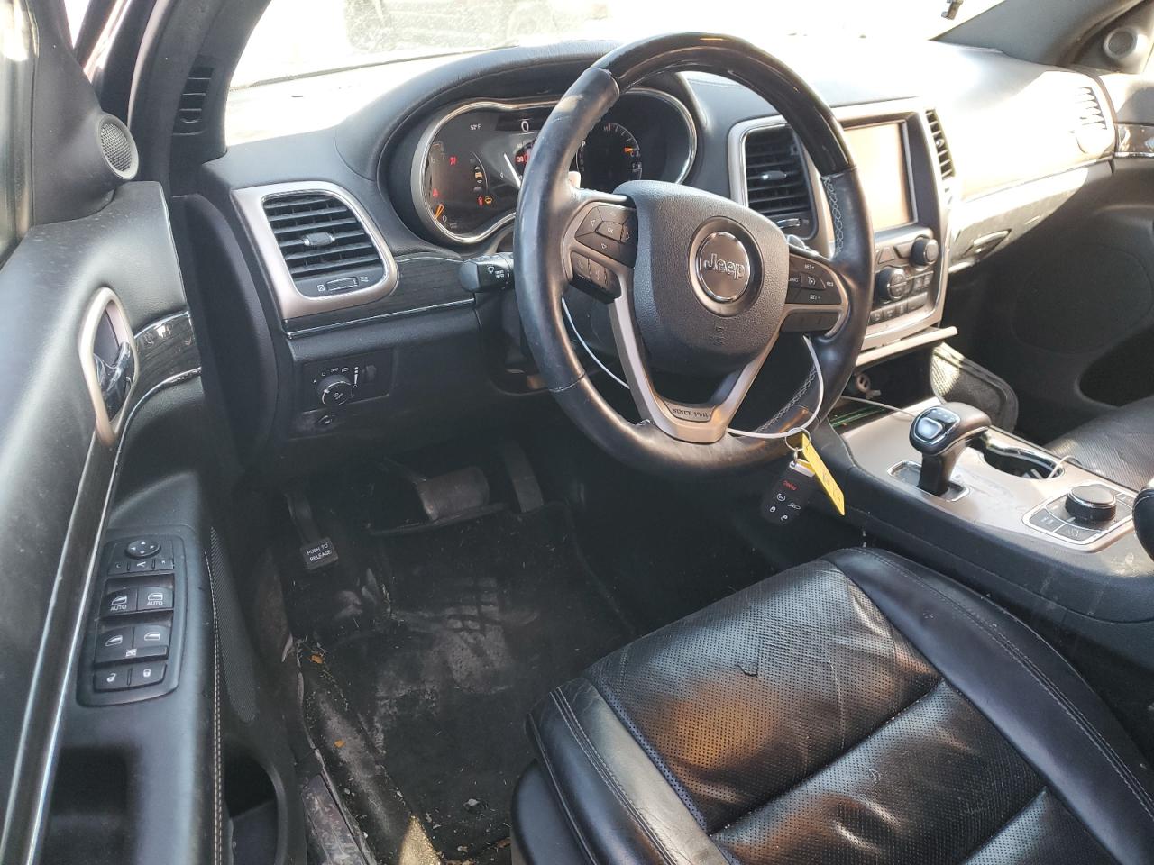 2015 Jeep Grand Cherokee VIN 1C4RJFCG5FC130573 Copart auction photo, side damage thumbnail 8