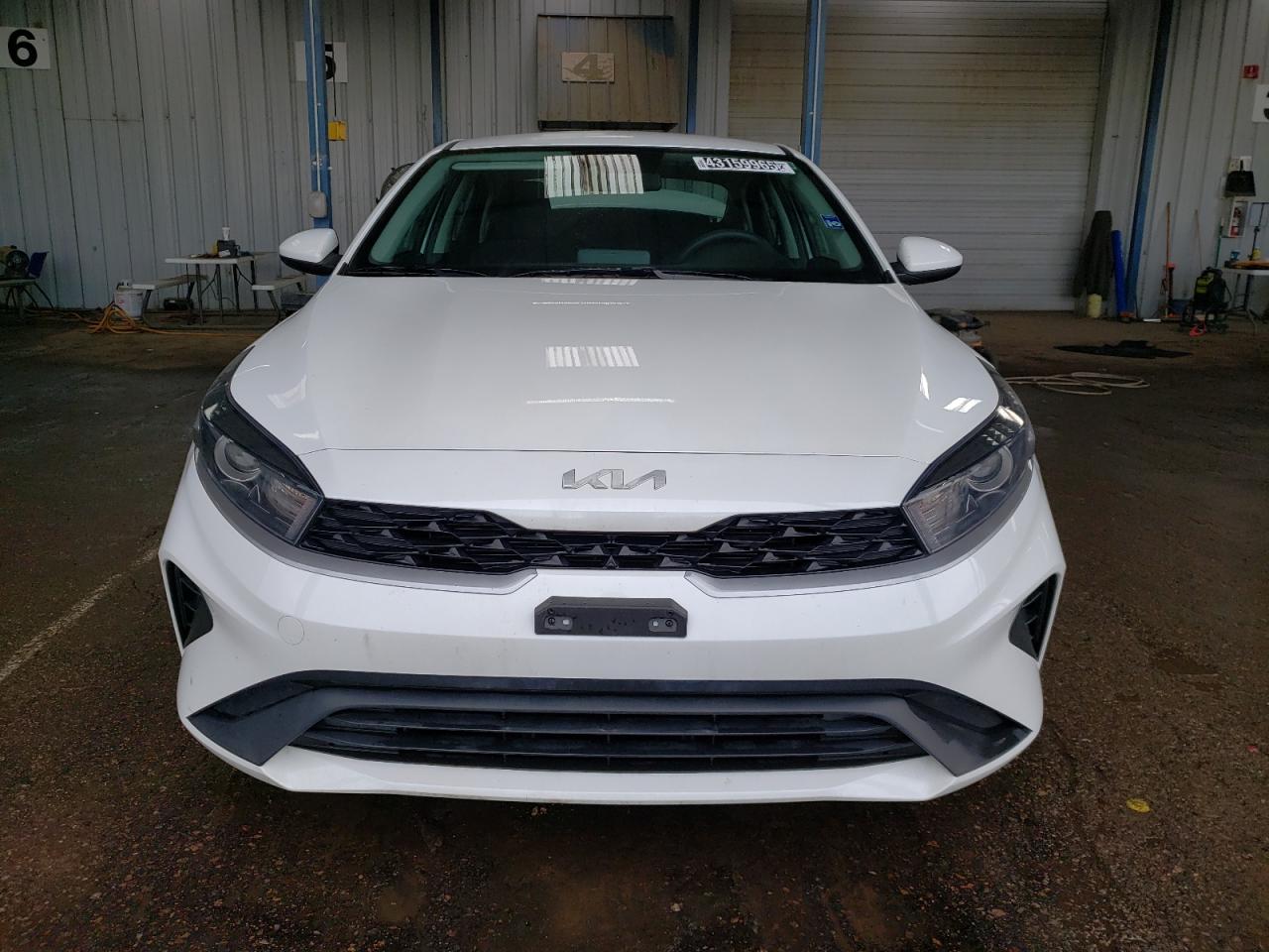 2024 KIA Forte VIN 3KPF24AD4RE765777 Copart auction photo, rear end damage thumbnail 5