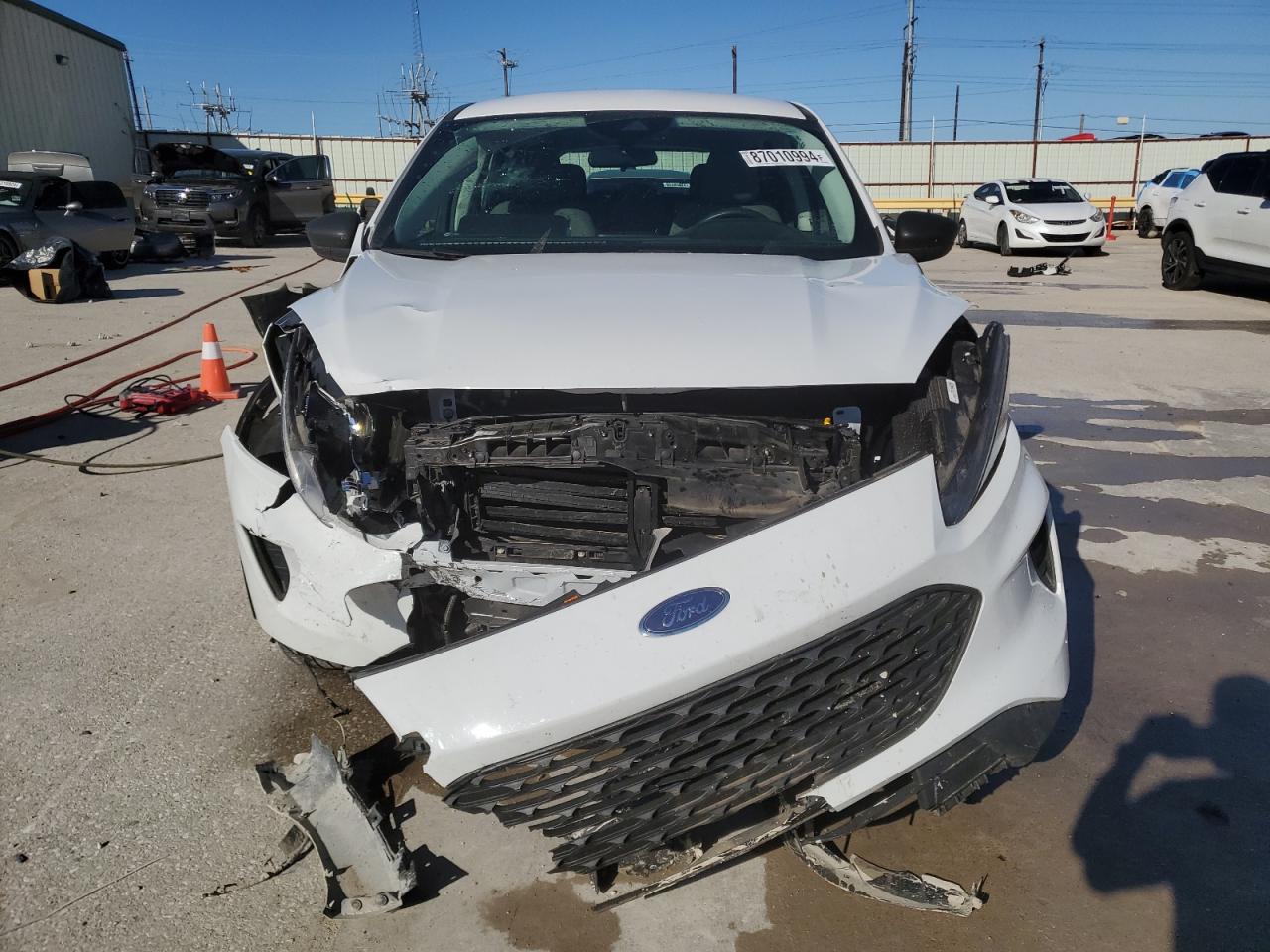 2022 Ford Escape VIN 1FMCU0F64NUB56521 Copart auction photo, front end / minor dent/scratches damage thumbnail 5