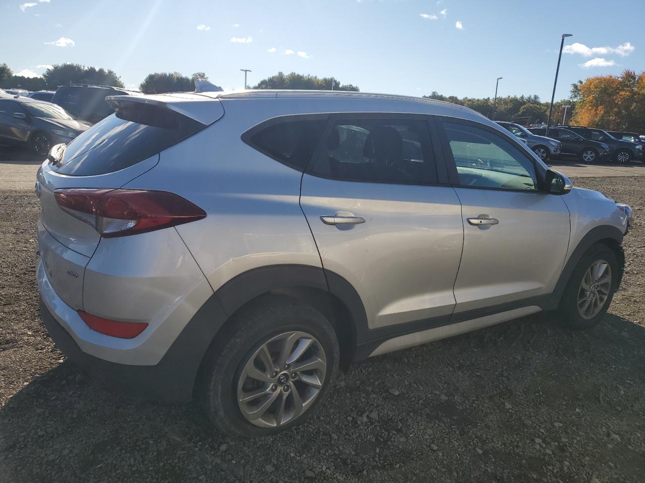 2017 Hyundai Tucson VIN KM8J3CA4XHU478473 Copart auction photo, front end / minor dent/scratches damage thumbnail 3