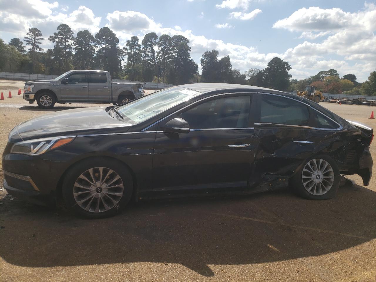 2015 Hyundai Sonata VIN 5NPE34AF5FH206983