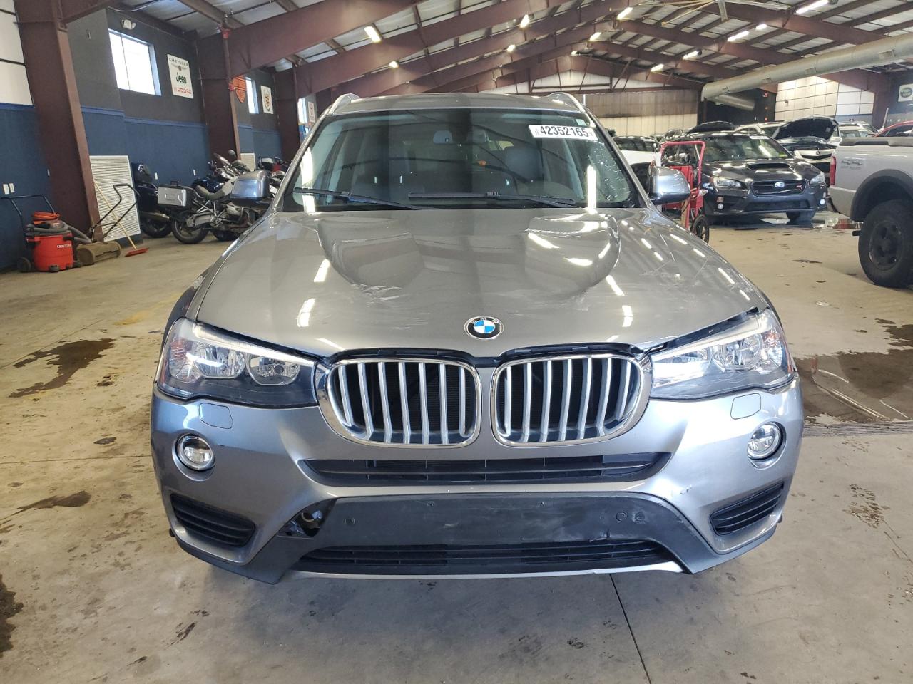 2017 BMW X3 VIN 5UXWX9C36H0W72154 Copart auction photo, minor dent/scratches damage thumbnail 5
