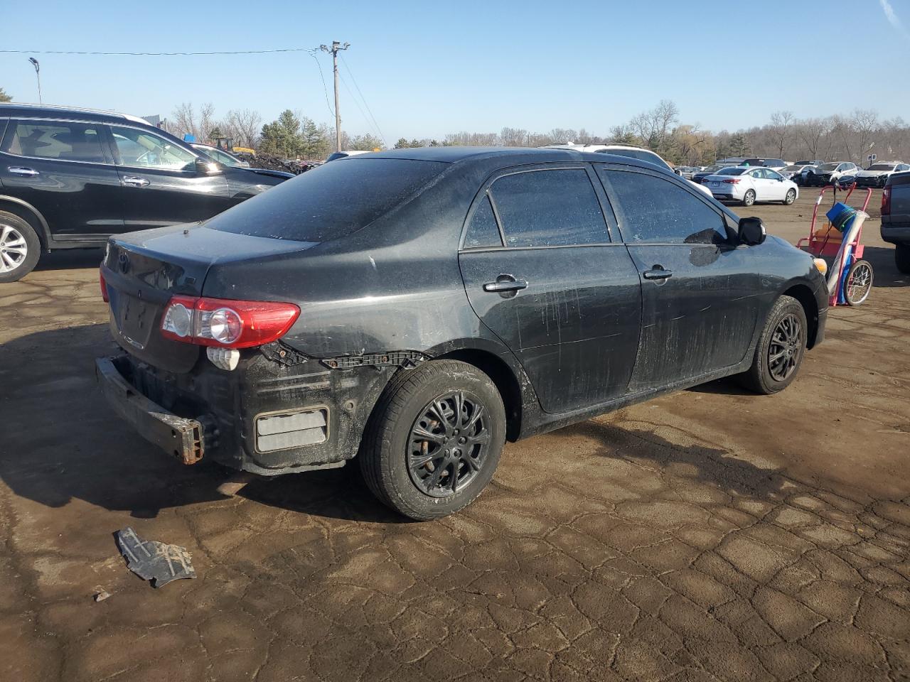 2011 Toyota Corolla VIN 2T1BU4EE1BC676751 Copart auction photo, rear end / minor dent/scratches damage thumbnail 3
