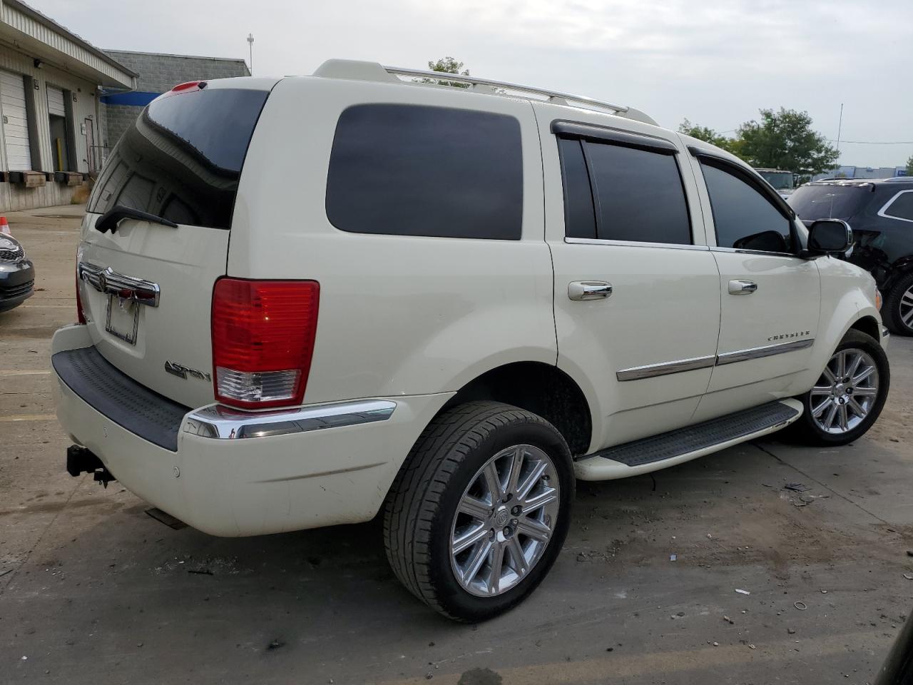 2009 Chrysler Aspen VIN 1A8HX58T59F702201 Copart auction photo, front end damage thumbnail 3
