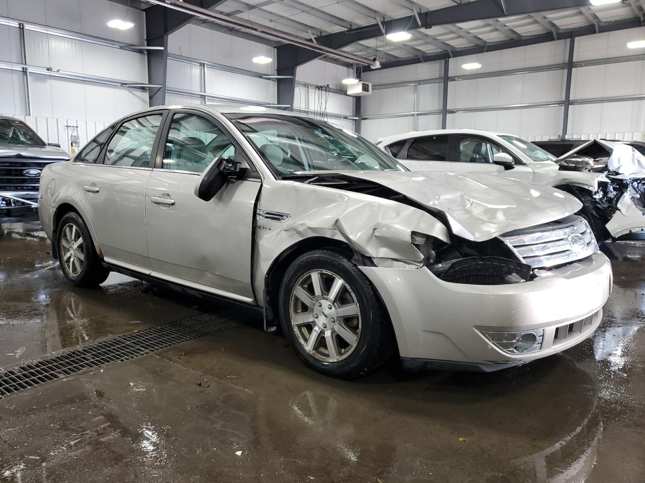 2008 Ford Taurus VIN 1FAHP24W48G166054 Copart auction photo, front end damage thumbnail 4