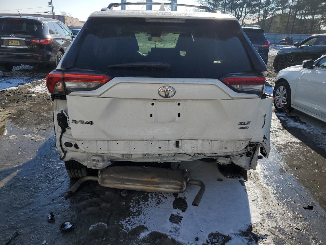 2020 Toyota RAV 4 VIN JTMP1RFV4LD063943 Copart auction photo, mechanical / all over damage thumbnail 6