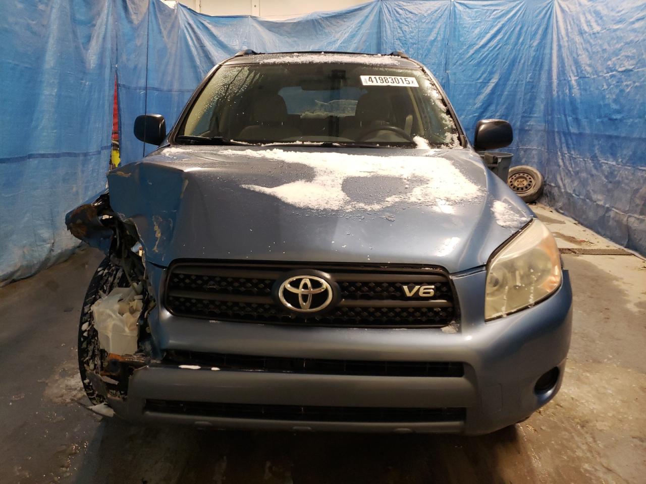 2008 Toyota RAV 4 VIN JTMBK33V386039377 Copart auction photo, front end damage thumbnail 5
