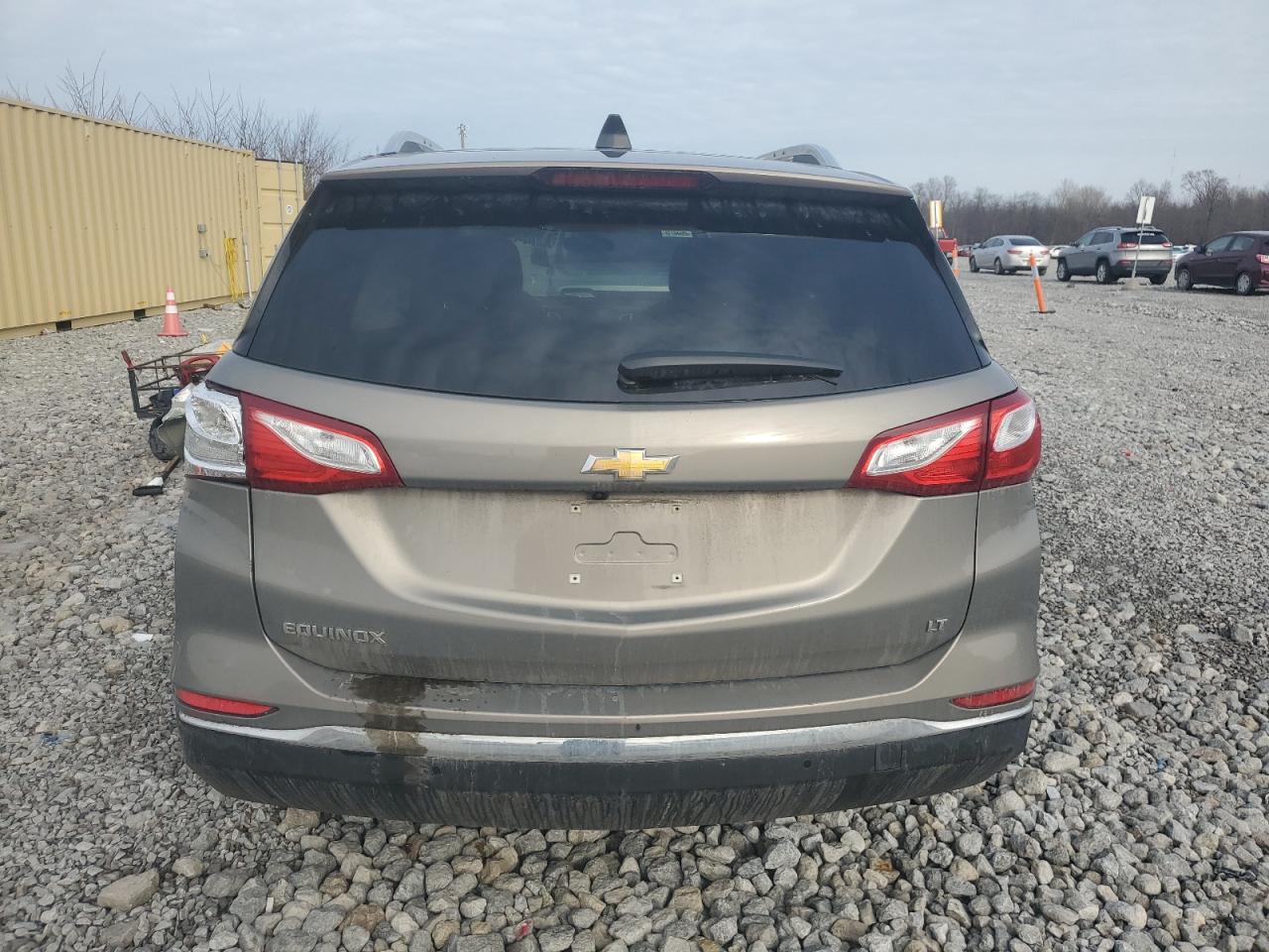 2018 Chevrolet Equinox VIN 3GNAXJEV4JS617770 Copart auction photo, rear end damage thumbnail 6