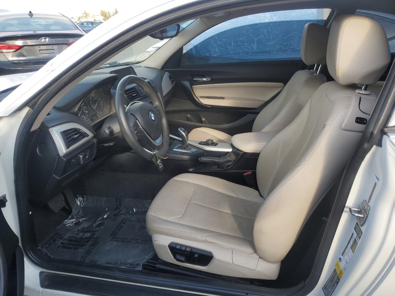 2015 BMW 2er VIN WBA1F5C54FV256612 Copart auction photo, minor dent/scratches damage thumbnail 7