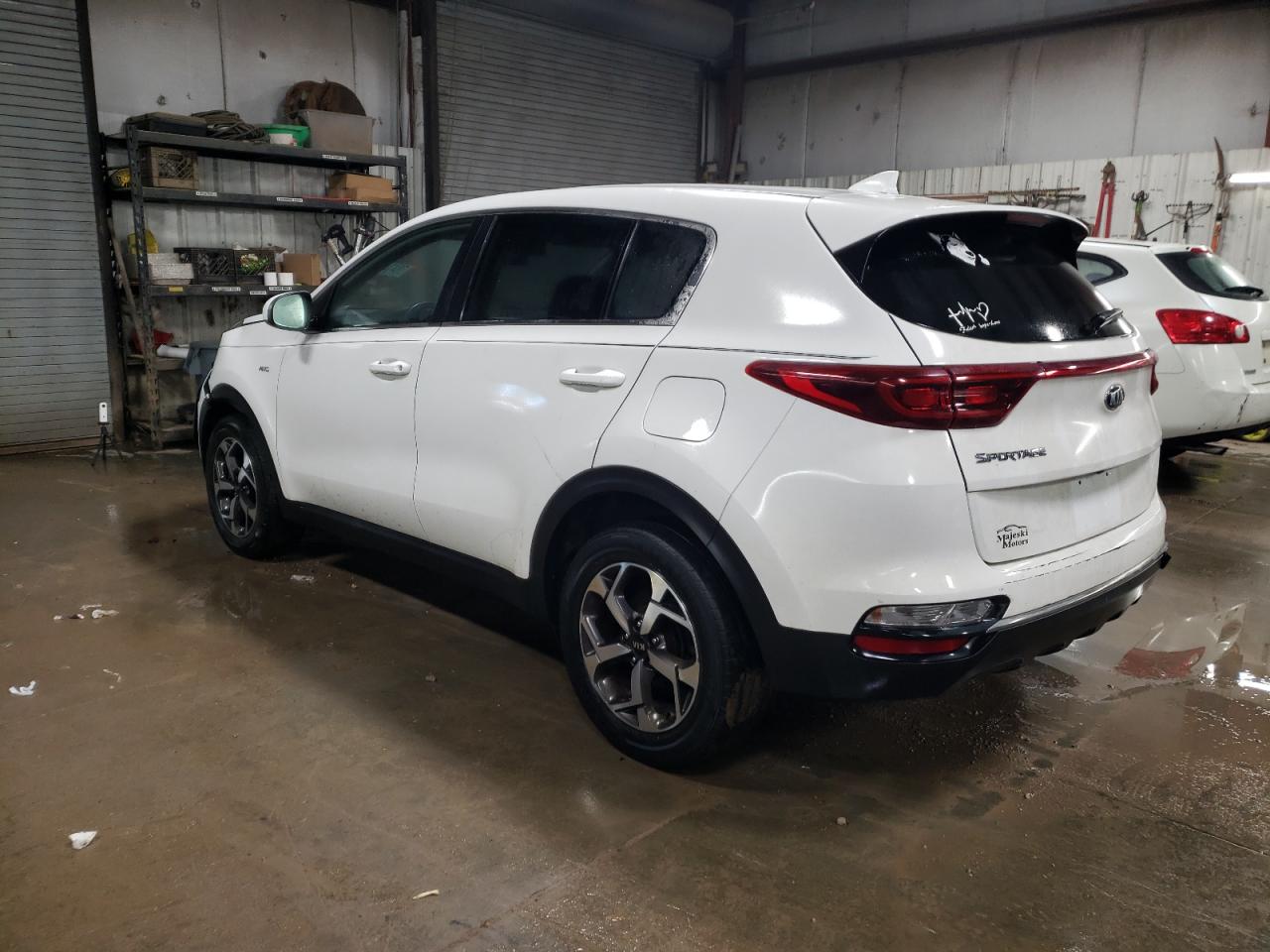 2020 KIA Sportage VIN KNDPMCACXL7650477 Copart auction photo, front end damage thumbnail 2