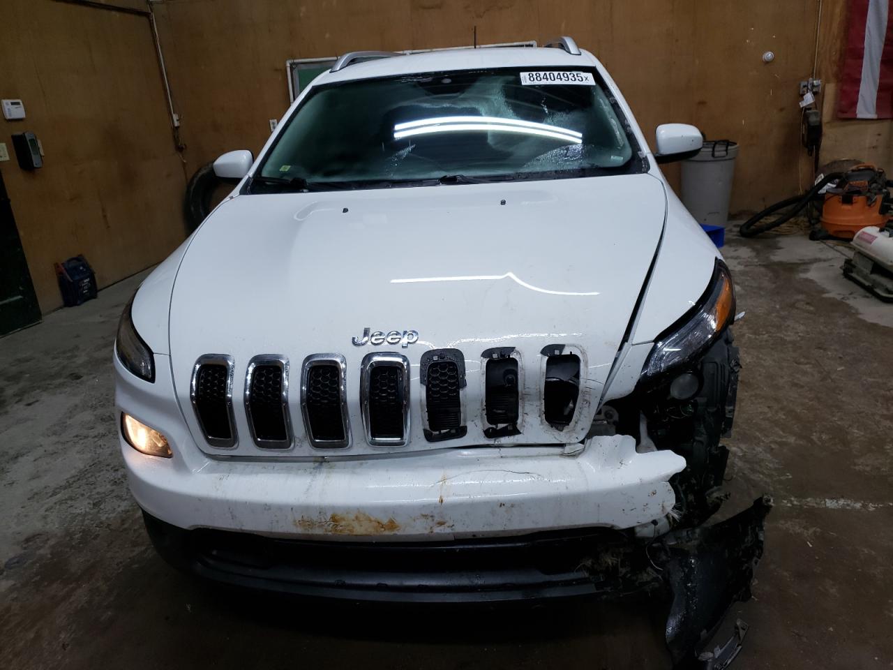 2015 Jeep Grand Cherokee VIN 1C4PJMCS7FW510450 Copart auction photo, front end / minor dent/scratches damage thumbnail 5