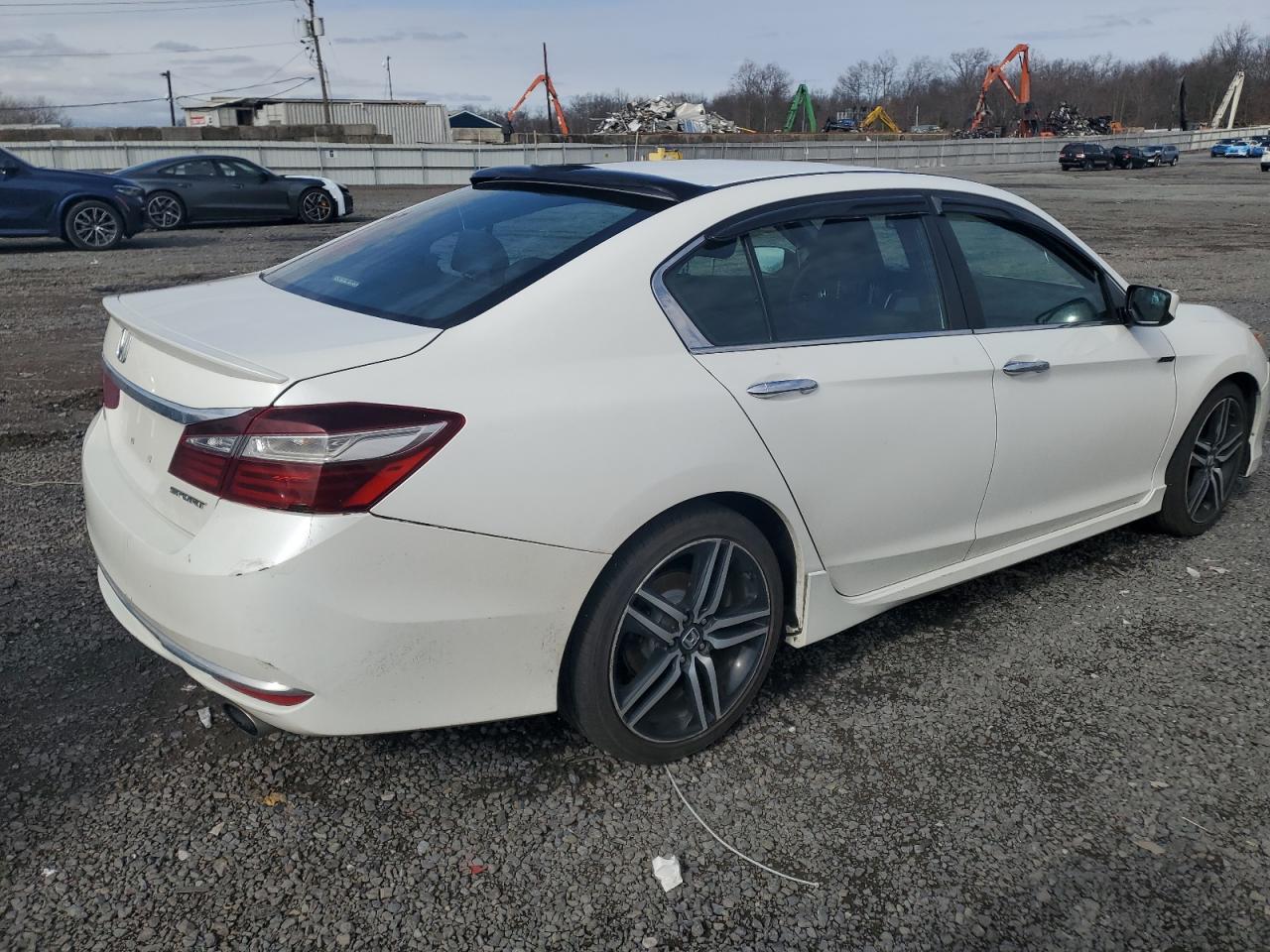 2017 Honda Accord VIN 1HGCR2F5XHA308141 Copart auction photo, rear end damage thumbnail 3