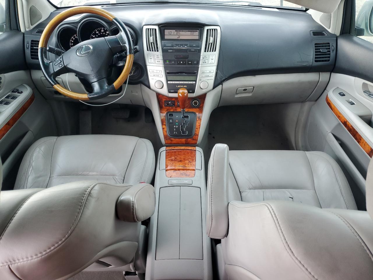2007 Lexus RX VIN 2T2HK31U47C013295 Copart auction photo, minor dent/scratches damage thumbnail 8