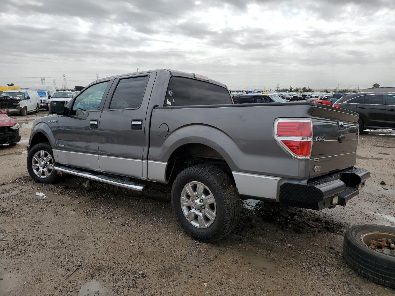 2011 Ford F-150 VIN 1FTFW1CT2BFB90730 Copart auction photo, front end / side damage thumbnail 2