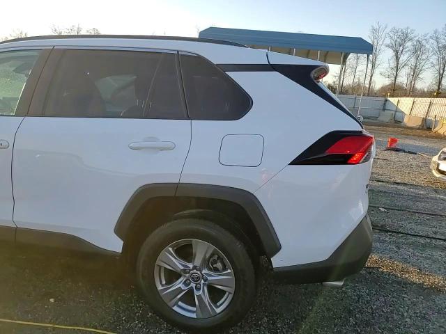 2022 Toyota RAV 4 VIN 2T3W1RFVXNC201438 Copart auction photo, front end damage thumbnail 14