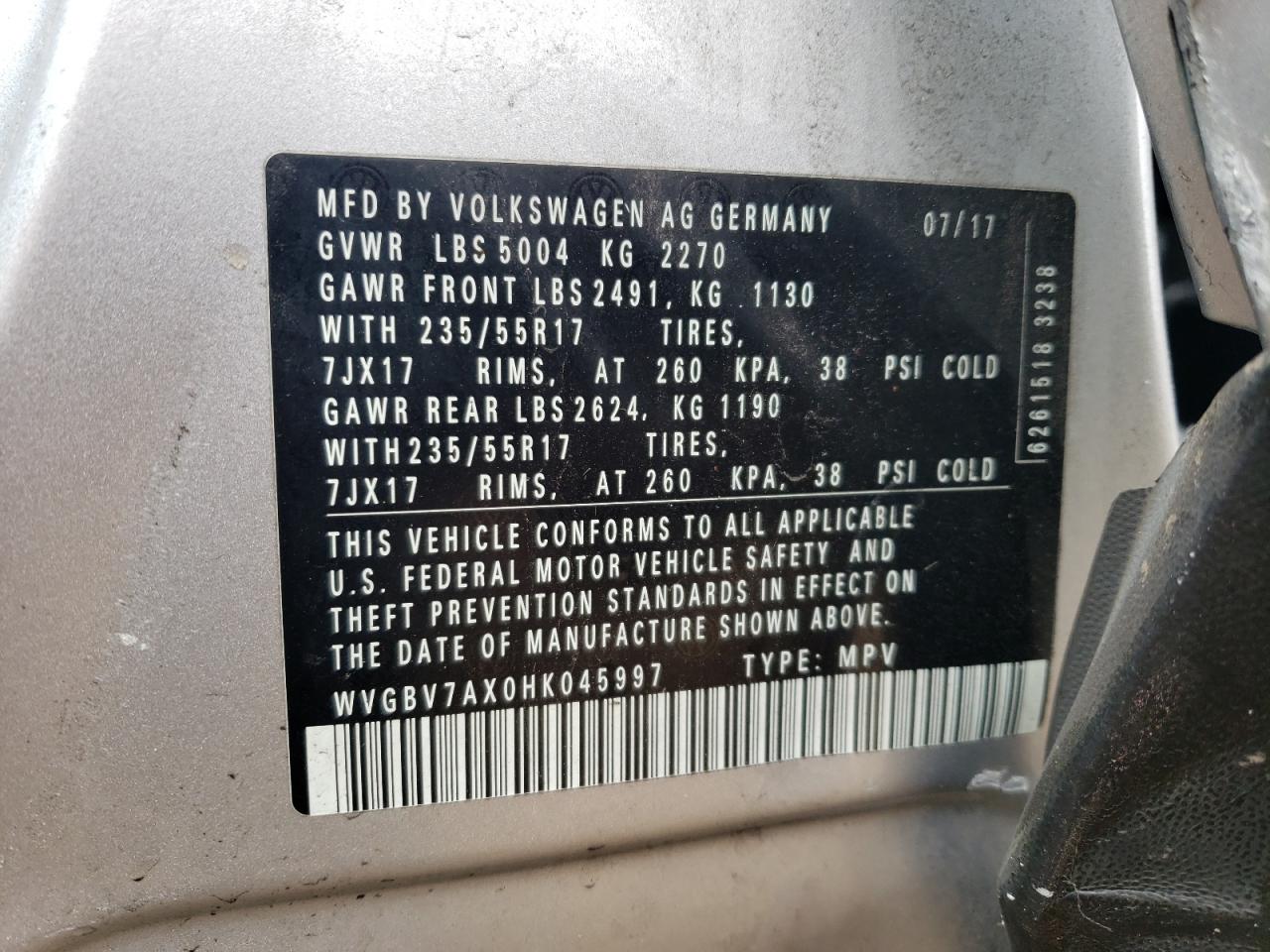 2017 Volkswagen Tiguan VIN WVGBV7AX0HK045997 Copart auction photo, side / front end damage thumbnail 14