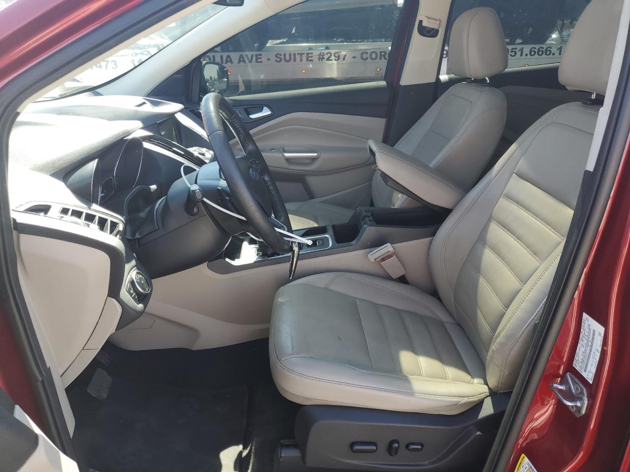 2017 Ford Escape VIN 1FMCU0J97HUA82579 Copart auction photo, vandalism damage thumbnail 7