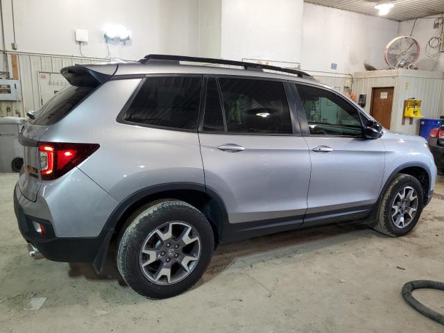 2022 Honda Passport VIN 5FNYF8H69NB023701 Copart auction photo, hail damage thumbnail 3