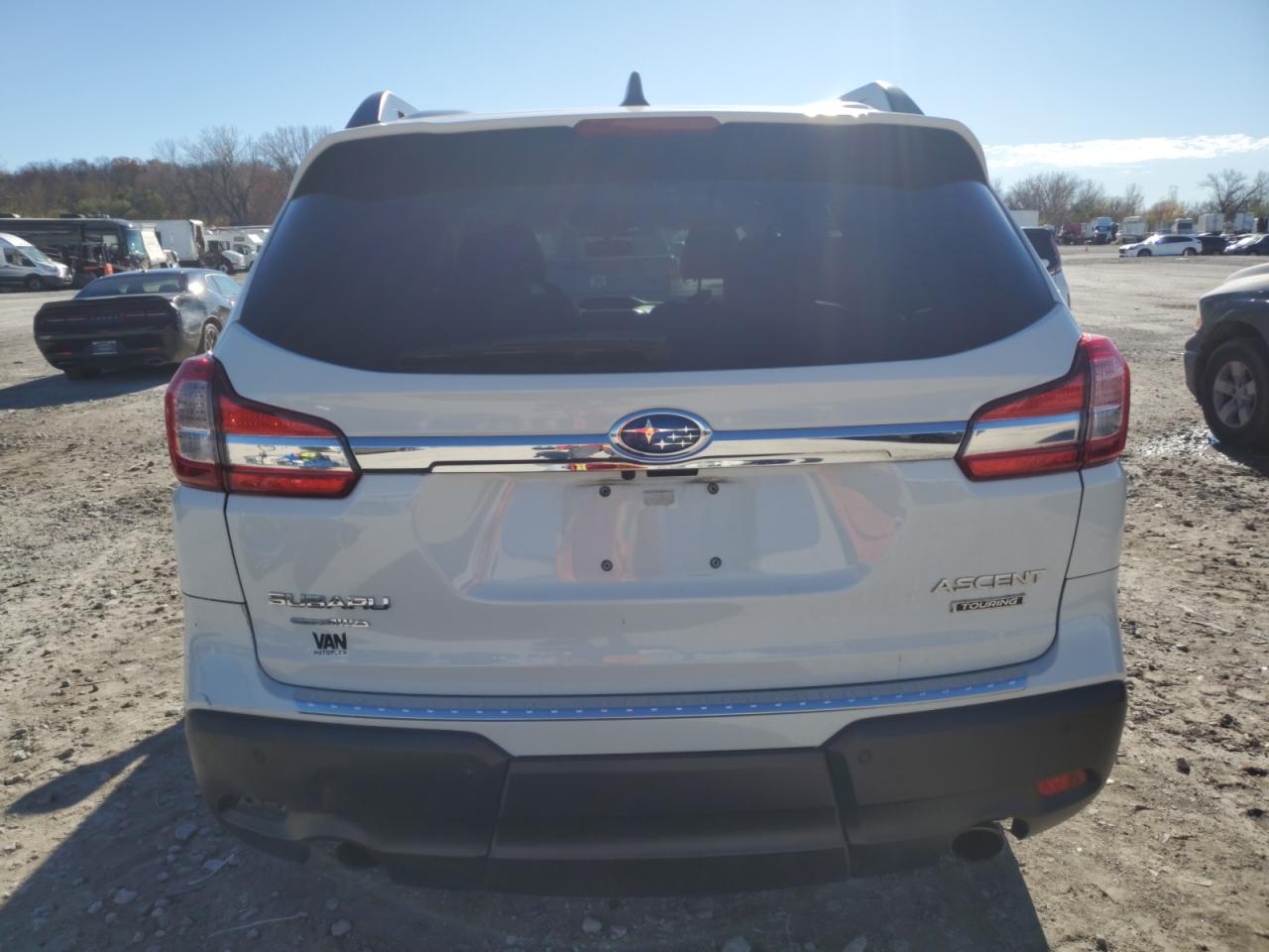 2019 Subaru Ascent VIN 4S4WMARD5K3477126 Copart auction photo, front end damage thumbnail 6