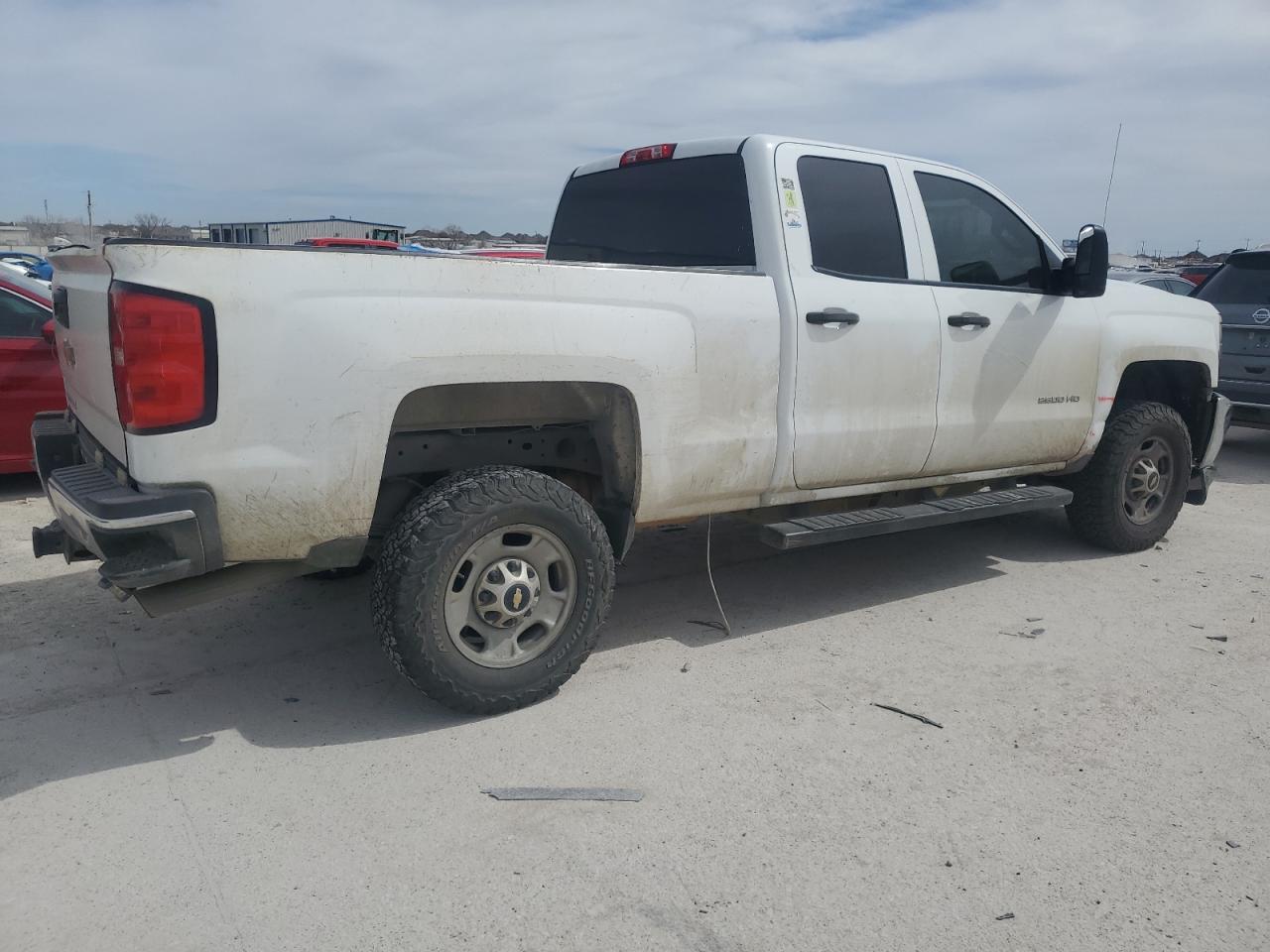 2015 Chevrolet Silverado VIN 1GC2CUEG6FZ119091 Copart auction photo, front end damage thumbnail 3