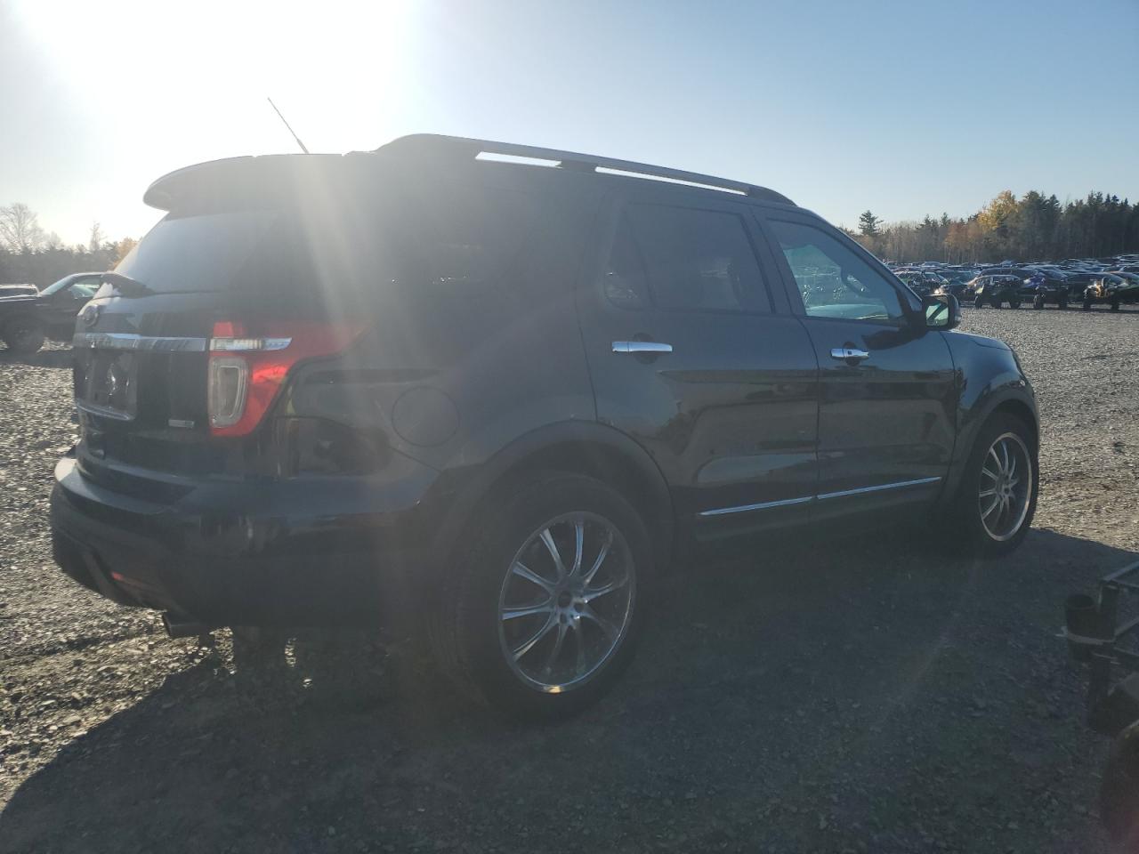 2014 Ford Explorer VIN 1FM5K8F84EGB12368 Copart auction photo, minor dent/scratches damage thumbnail 3