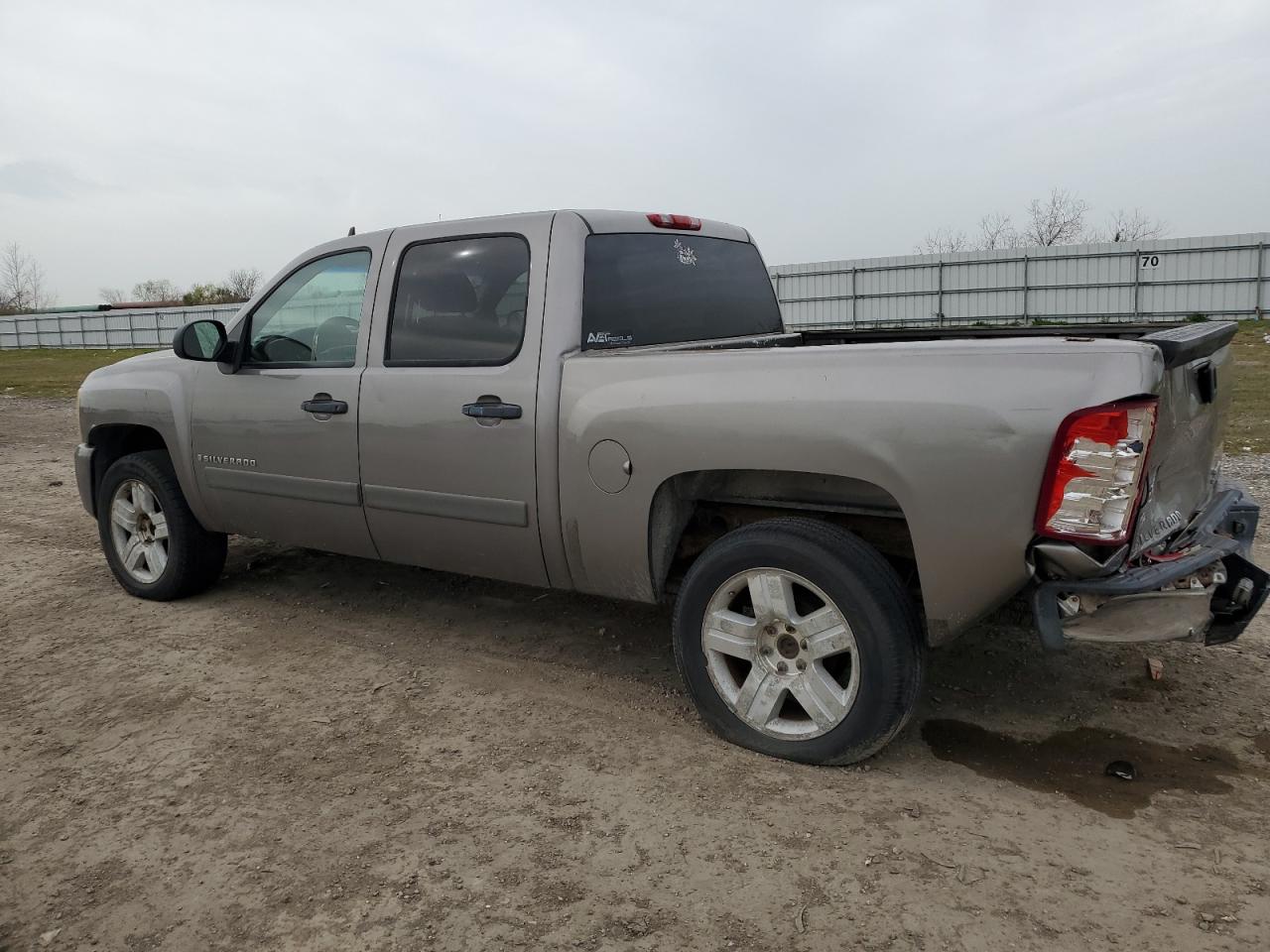 2007 Chevrolet Silverado VIN 3GCEC13067G517811 Copart auction photo, rear end / side damage thumbnail 2