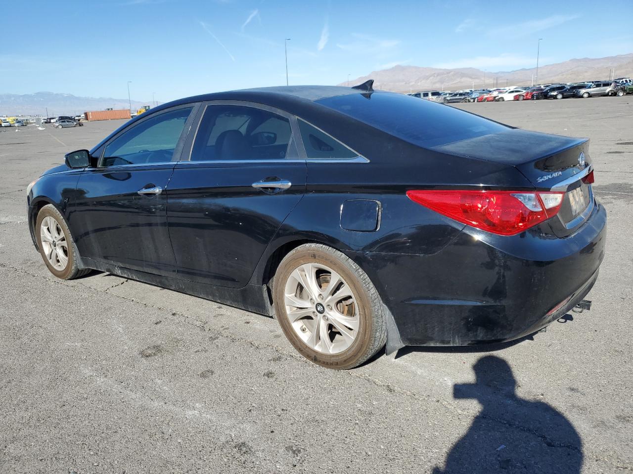 2011 Hyundai Sonata VIN 5NPEC4AC5BH134652 Copart auction photo, front end / side damage thumbnail 2