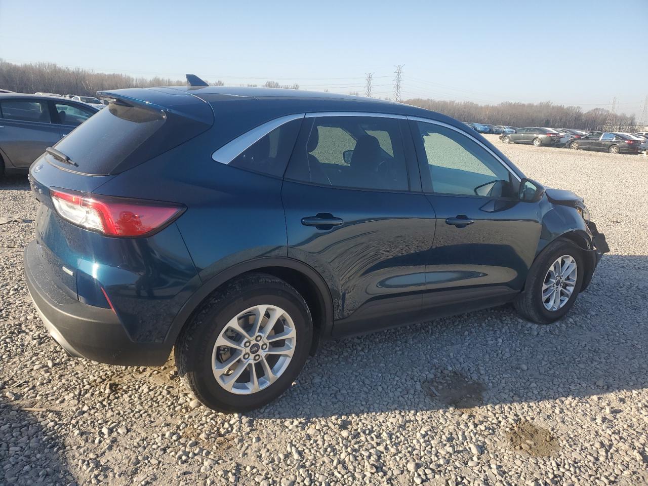 2020 Ford Escape VIN 1FMCU0G68LUA93550 Copart auction photo, front end damage thumbnail 3