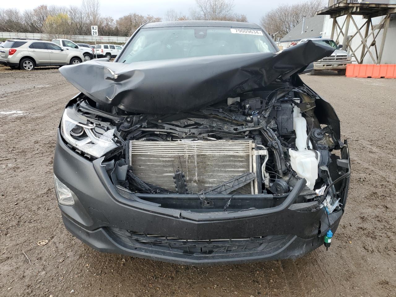 2021 Chevrolet Equinox VIN 2GNAXHEVXM6104437 Copart auction photo, front end / minor dent/scratches damage thumbnail 5